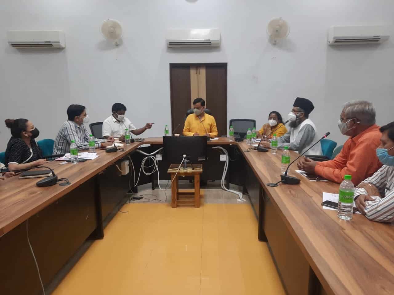 खंडवा : वैक्सीनेशन महा अभियान का विधायक देवेन्द्र वर्मा परदेशीपुरा से करेंगे शुभारंभ
