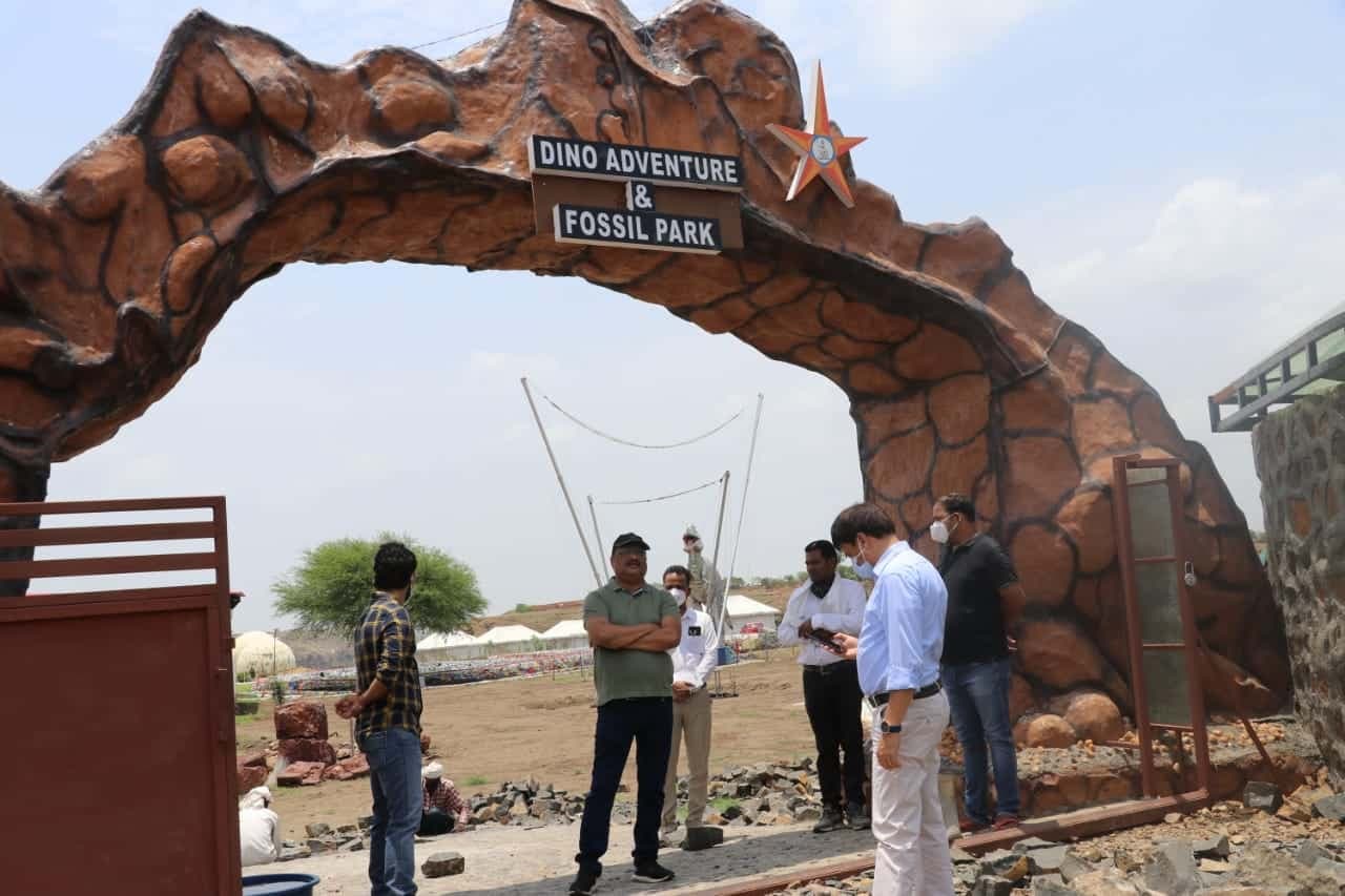 पर्यटकों के लिए जल्द खुलेगा डायनासोर फॉसिल्स पार्क, रेन डांस, ट्रेकिंग, कैंपिंग भी होगी