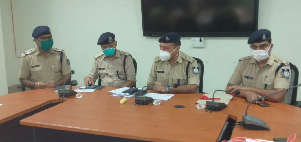 प्रेमी के साथ मिलकर की थी पति की हत्या, एक साल बाद सुलझी अंधे क़त्ल की गुत्थी