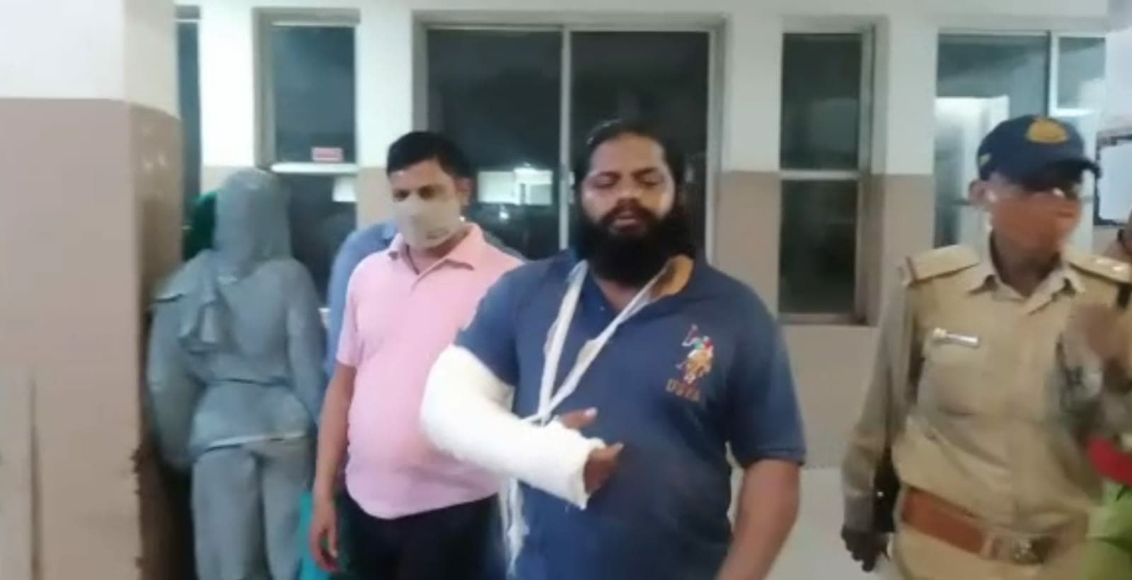 शराब सिंडीकेट गोलीकांड : 2 आरोपी और गिरफ्तार, फरार आरोपियों पर घोषित होगा इनाम