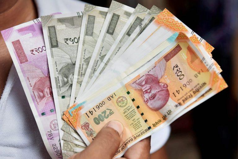 Salary Hike 2026 : इस साल कर्मचारियों के वेतन में 9.1% वृद्धि संभव, किस सेक्टर को होगा ज्यादा फायदा, देखें सर्वे रिपोर्ट