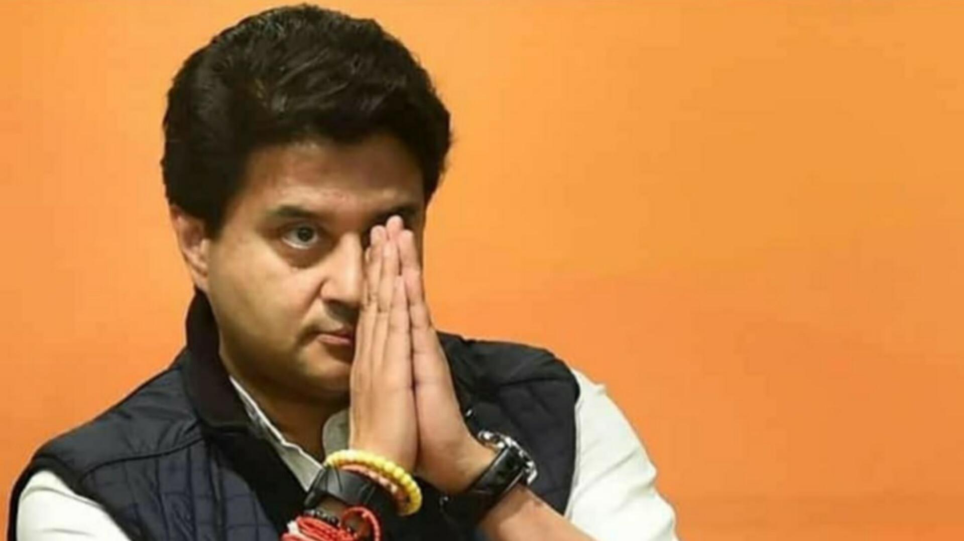 Indore News : राहुल गांधी के बयान पर सिंधिया का पलटवार, बोले- कुछ लोगों को भारत की वैश्विक तरक्की से बेचैनी, कमलनाथ पर साधा निशाना