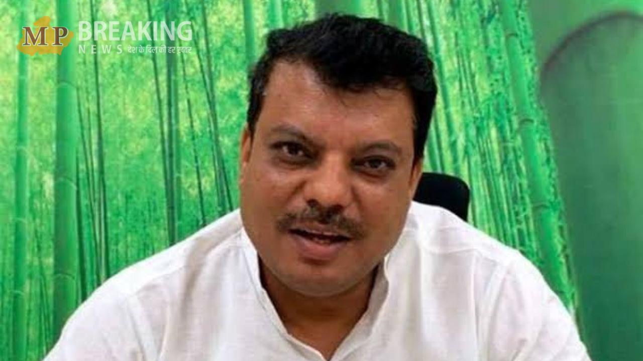 उमंग सिंघार ने की सीएम डॉ. मोहन यादव के इस्तीफे की मांग, MP में अपराधों के मुद्दे पर सरकार पर साधा निशाना