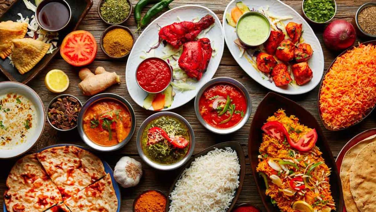 Popular Food: अरुणाचल प्रदेश के इन 5 व्यंजनों को एक बार जरूर करें ट्राई, बेहतरीन स्वाद बना देगा दीवाना
