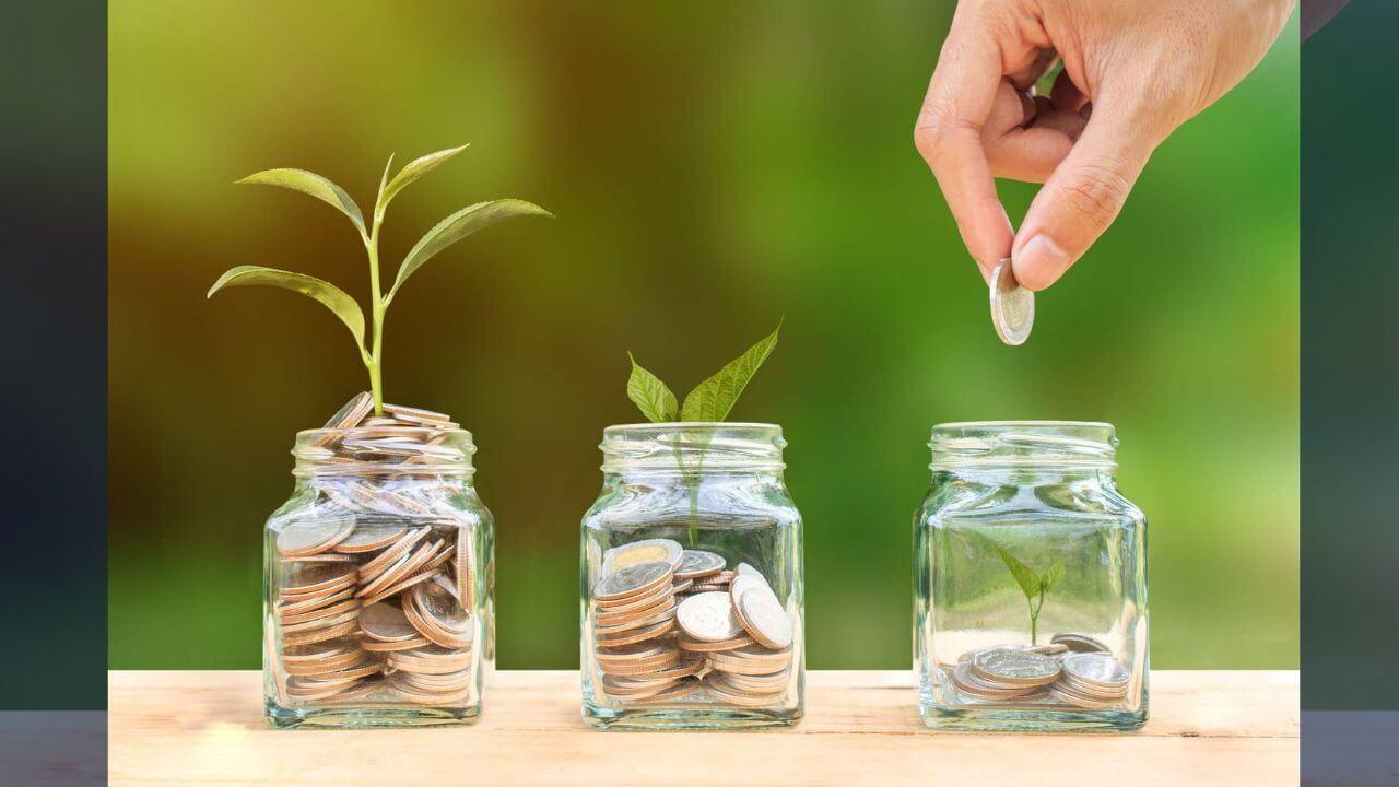 जानिए, धन को बचाने और बढ़ाने का सही तरीका