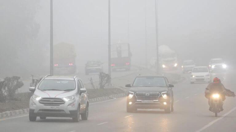 मध्य प्रदेश में ठंड का कहर, उत्तर से आ रही हवाओं ने बढ़ाई ठिठुरन, तापमान में आई गिरावट