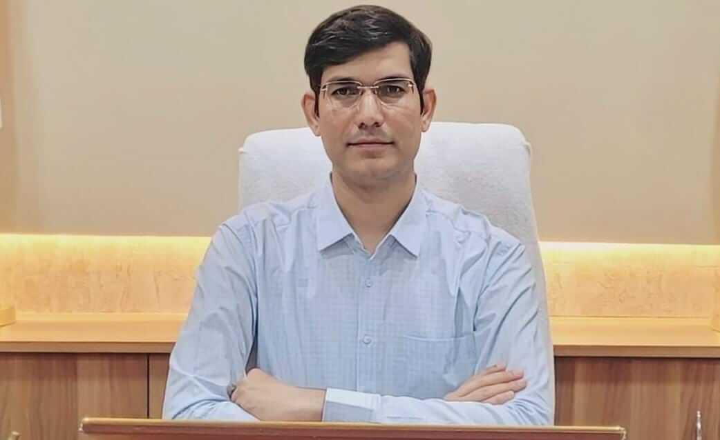 श्री राम विवाह पंचमी पर पहली बार ओरछा में घोषित हुआ अवकाश, कलेक्टर लोकेश कुमार जांगिड़ का ऐतिहासिक फैसला