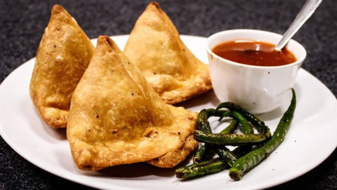 भारत का वो शहर, जहां हर कोई है समोसे का दीवाना, बार-बार खींचे चले आते हैं लोग! स्वाद में होता है लाजवाब