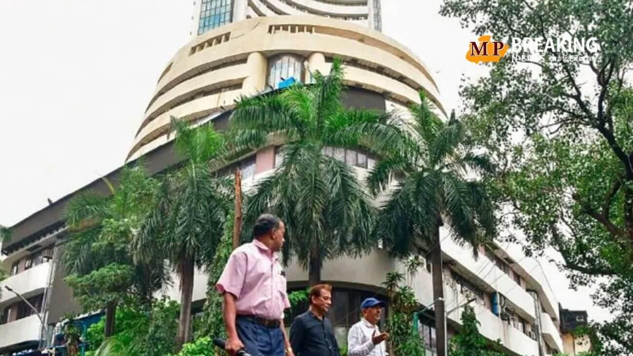 सेंसेक्स में 750 अंक की गिरावट, निफ़्टी भी लुढ़का, आज ऑटो, IT और बैंकिंग शेयरों में लाल निशान