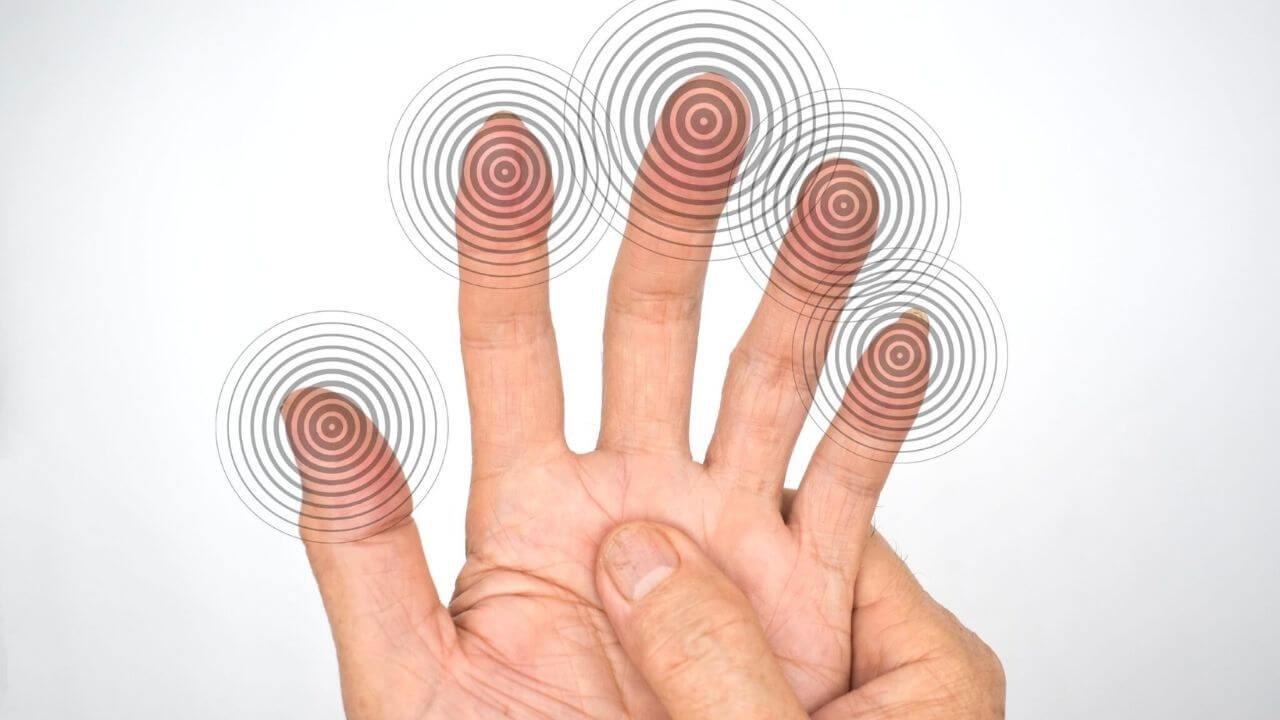 पैरों में सुन्नपन और हाथों में झुनझुनी? रोज़ करें ये आसान उपाय, मिलेगा आराम