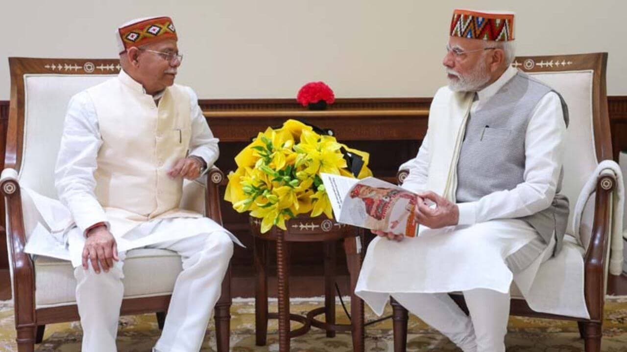 Himachal News: राज्यपाल शिव प्रताप शुक्ल ने की PM मोदी से मुलाकात, हिमाचल की आपदा पर दी जानकारी