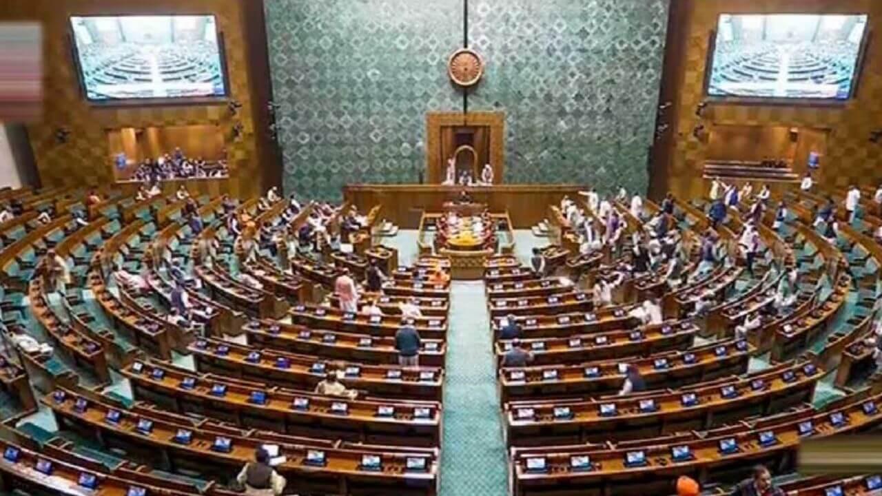 ऑनलाइन गेमिंग को रेगुलेट करने वाले विधेयक को कैबिनेट की मंजूरी, क्यों इसके बारे में जानना जरूरी