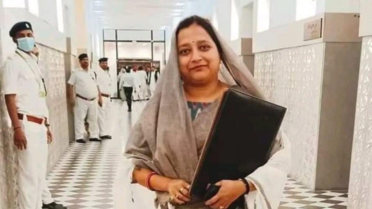 बीजेपी विधायक केतकी सिंह को मिला सपा का कानूनी नोटिस, टोंटी चोरी बयान पर माफी की मांग