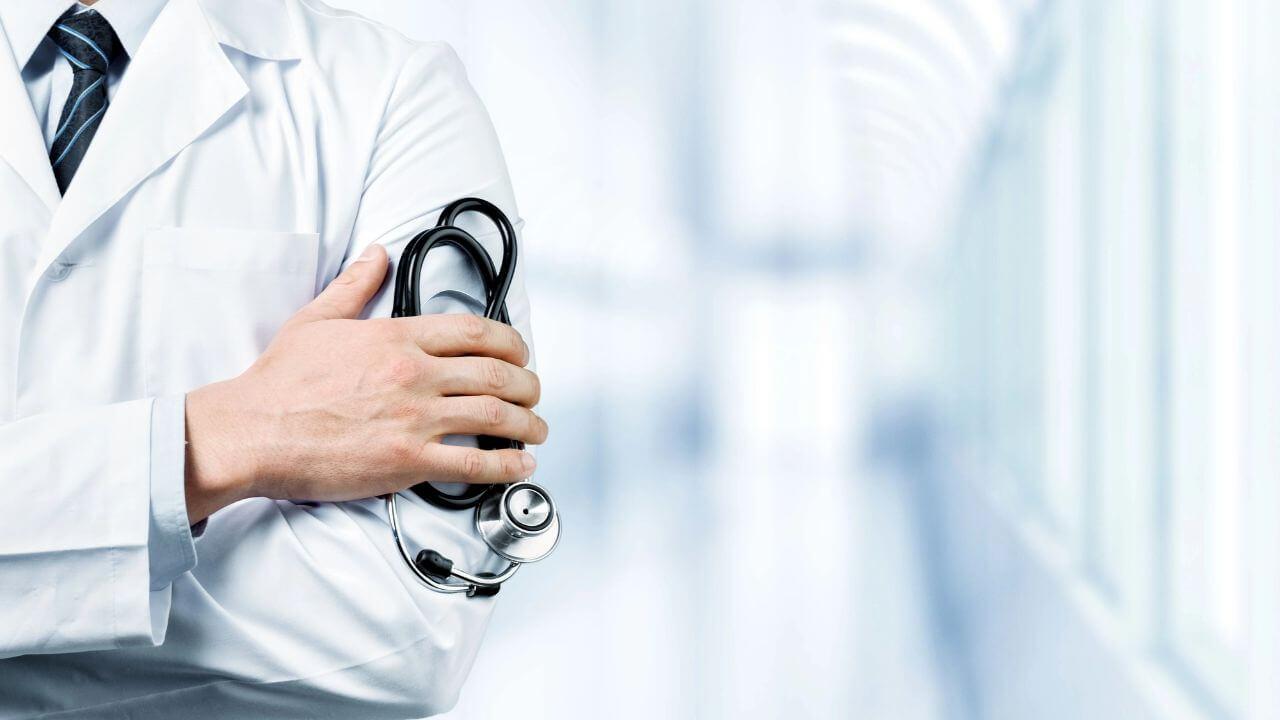 हिमाचल का बड़ा फैसला, मेडिकल कॉलेजों में साल में तीन बार होंगी सीनियर रेजिडेंट डॉक्टरों की नियुक्तियां