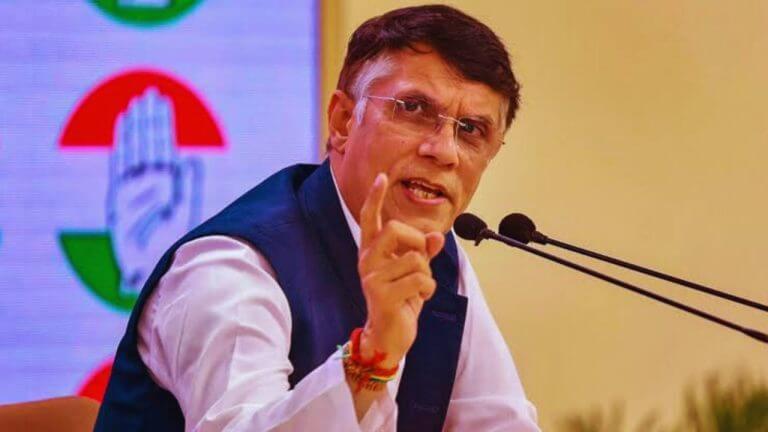 पेट्रोल-डीजल पर एक्साइज ड्यूटी में कटौती, कांग्रेस बोली- सरकार ने तेल कंपनियों को राहत दी है, न कि जनता को