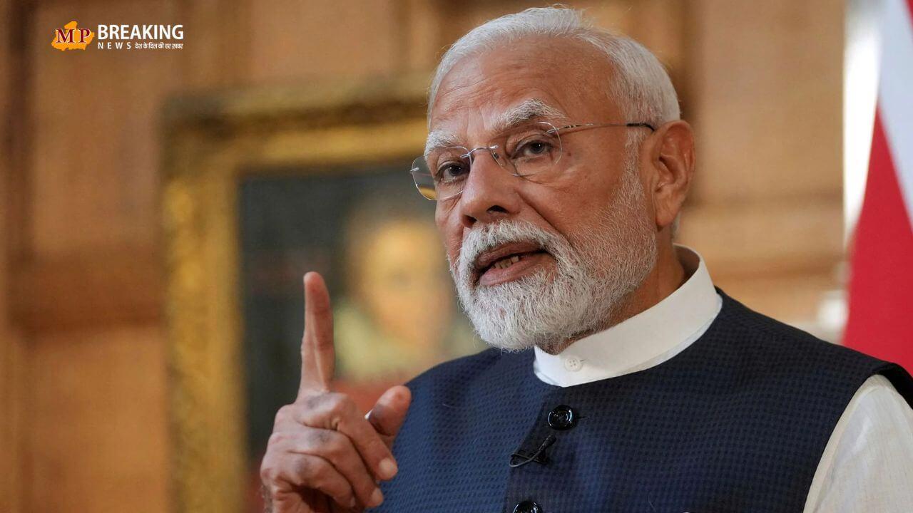 ‘मन की बात’ में पीएम मोदी ने छठ पूजा की दी बधाई, सरदार पटेल और बीरसा मुंडा को किया याद