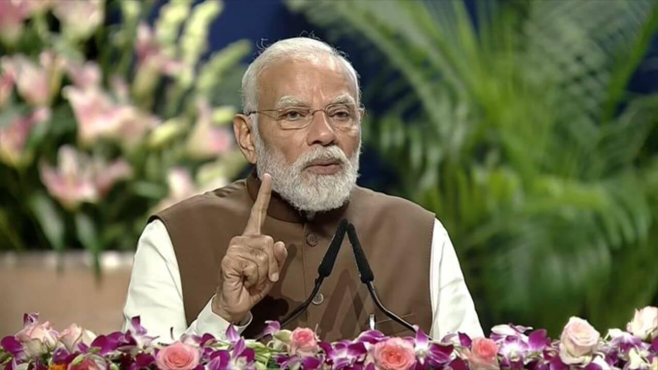 छठ पर्व पर पीएम मोदी का आया संदेश, लोगों से छठ पूजा के गीत साझा करने को कहा