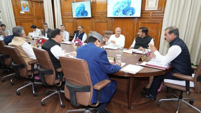 हिमाचल प्रदेश: सरकारी नौकरियों का खुला पिटारा, कब्जों को नियमित करने की नीति-2026 को मंजूरी, पढ़ें सुक्खू कैबिनेट के बड़े फैसले
