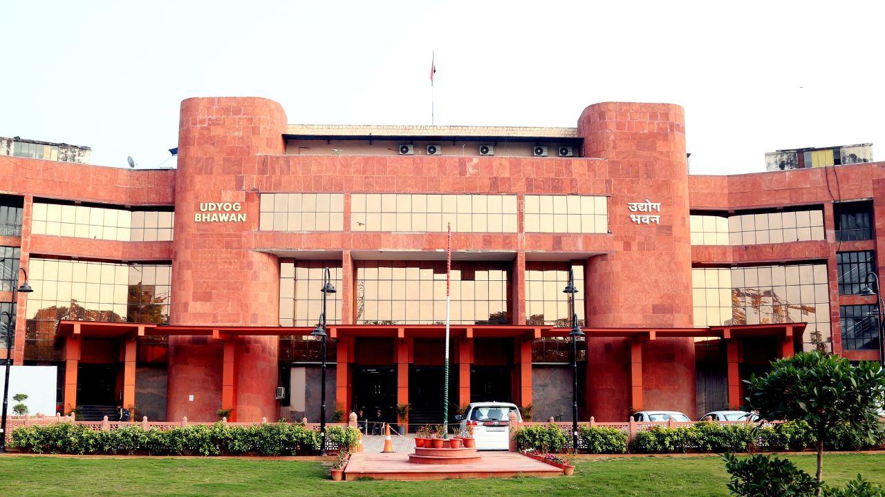 युवाओं के लिए सुनहरा अवसर, RIICO में होगी इंजीनियर्स की भर्ती, 29 दिसंबर से कर सकेंगे ऑनलाइन आवेदन, पढ़ें डिटेल