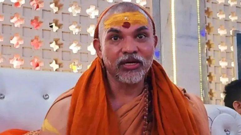 प्रयागराज: शंकराचार्य अविमुक्तेश्वरानंद बोले- ‘गो-रक्षा की बात करने पर हो रहा जुल्म, कितना भी परेशान करें, मैं पीछे नहीं हटूंगा’
