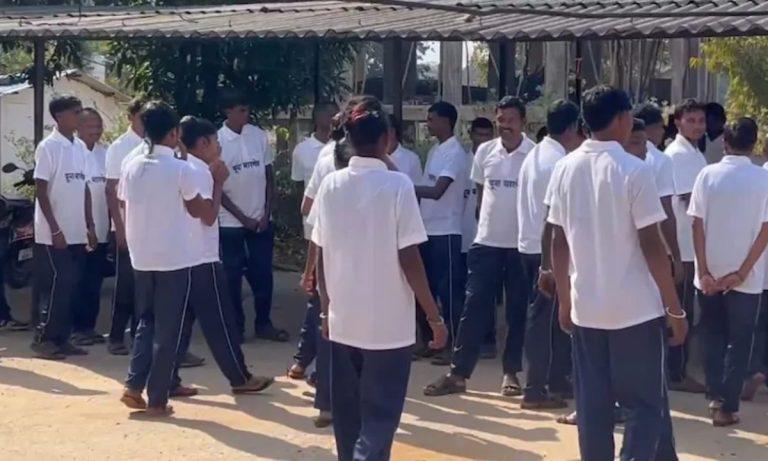 छत्तीसगढ़ में सुरक्षाबलों को मिली बड़ी सफलता, 63 नक्सलियों ने पुलिस के सामने किया सरेंडर, 1.19 करोड़ रुपये का घोषित था इनाम