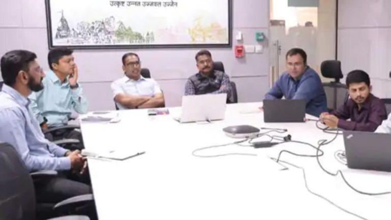 उज्जैन सिंहस्थ 2028 के लिए अधिकारियों ने बनाया 7 लाख वाहनों का पार्किंग प्लान, घाट से 2 किलोमीटर के दायरे में होगी व्यवस्था