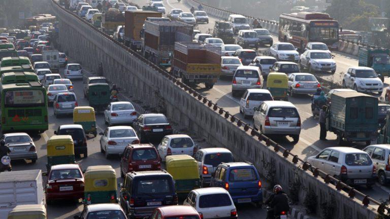 दिल्ली में 10 साल पुरानी डीजल और 15 साल पुरानी पेट्रोल वाहन होंगे जब्त, परिवहन विभाग ने जारी किया नोटिस