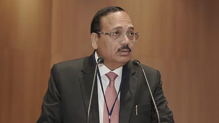 ठगों ने मेरे नाम से बनाई फर्जी वेबसाइट, मैसेज भेजकर परिवार को भी फंसाने की कोशिश की, CJI सूर्यकांत का बड़ा खुलासा