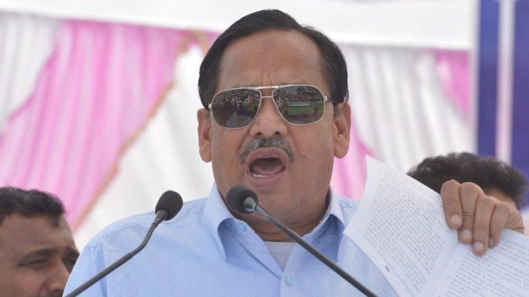 समाजवादी पार्टी में शामिल हुए नसीमुद्दीन सिद्दीकी, 24 जनवरी को कांग्रेस से इस्तीफा था दिया, बसपा से भी रहा है गहरा रिश्ता