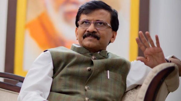 “अबकी बार, 100 के पार..” गिरते रुपये की कीमत को लेकर सांसद संजय राउत ने पीएम मोदी पर बोला हमला, कहा- अब झोला उठाओ और चले जाओ