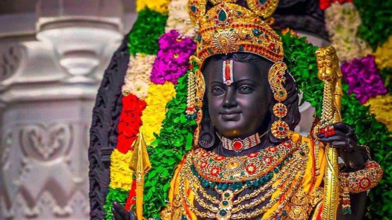 अयोध्या में श्रीराम जन्मोत्सव की धूम, दोपहर में होगा रामलला का सूर्य तिलक