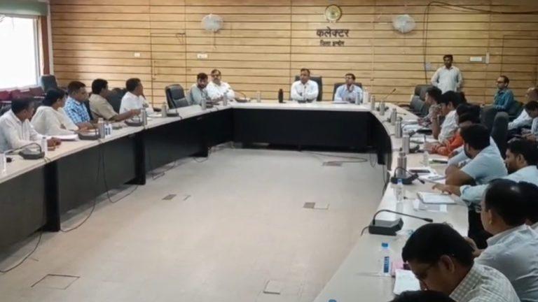 इंदौर में फायर सेफ्टी को लेकर जिला प्रशासन सख्त, 15 दिन का दिया अल्टीमेटम, कलेक्टर ने कहा- लापरवाही बर्दाश्त नहीं की जाएगी