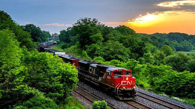 MP में रेल का बड़ा तोहफा: इंदौर से श्रीगंगानगर डायरेक्ट ट्रेन, अब आसान हुआ सफर