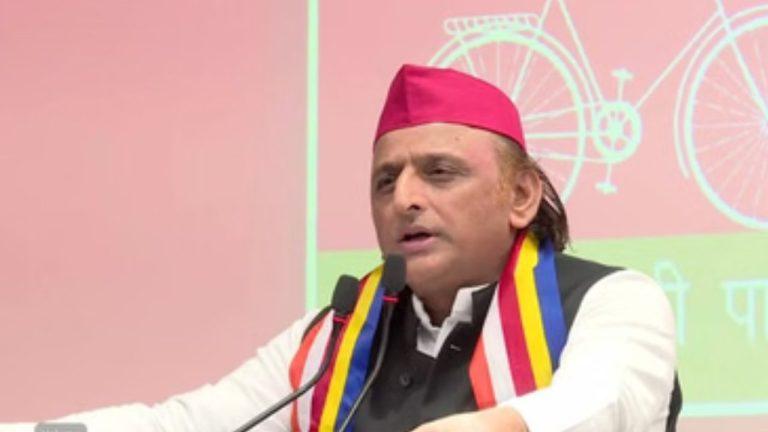 “इस बार PDA गठबंधन के हाथ होगी UP की सत्ता की चाबी..” अखिलेश यादव का बड़ा दावा, SIR को लेकर भाजपा-चुनाव आयोग पर बोला हमला