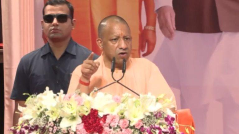 सीएम योगी ने लखनऊ को दी विकास कार्यों की सौगात, गिनाईं सरकार की उपलब्धियां, बोले- जहां लगता था कचरे का अंबार, वहां बना ‘राष्ट्र प्रेरणा स्थल’