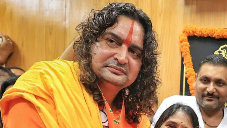 पंडित धीरेंद्र शास्त्री के समर्थन में आए विधायक बालमुकुंद आचार्य, बोले – ‘फ्रेंड जिहाद से अब होशियार रहने की जरूरत’