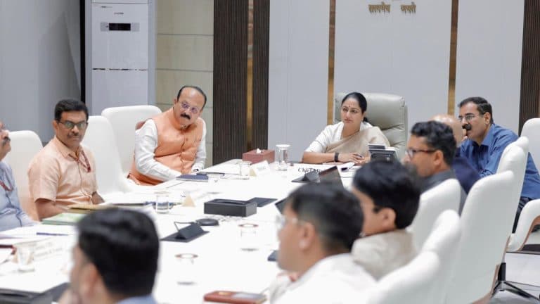 दिल्ली के झुग्गीवासियों को बड़ी राहत, 1 जनवरी 2025 तक बसे परिवारों को मिलेगा पुनर्वास का लाभ