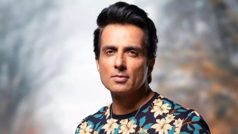 लखनऊ कोचिंग अग्निकांड पर छलका सोनू सूद का दर्द, बोले- कितने सपने राख हो गए