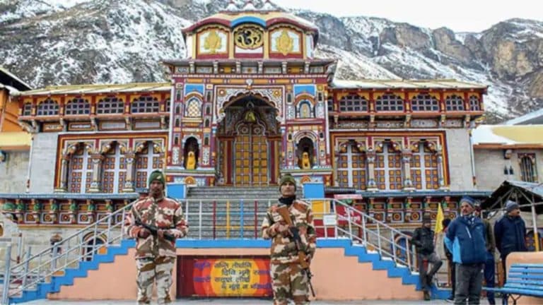 बदरीनाथ धाम चढ़ावा विवाद को लेकर CM धामी ने दिए सख्त निर्देश, जांच समिति का किया गठन, कर्मचारी को किया गया निलंबित