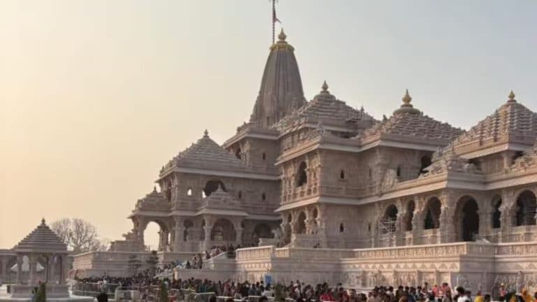 राम मंदिर चढ़ावा चोरी विवाद की जांच तेज, दो दिन अयोध्या में रही SIT, कई लोगों से की गई पूछताछ, पढ़ें यह खबर