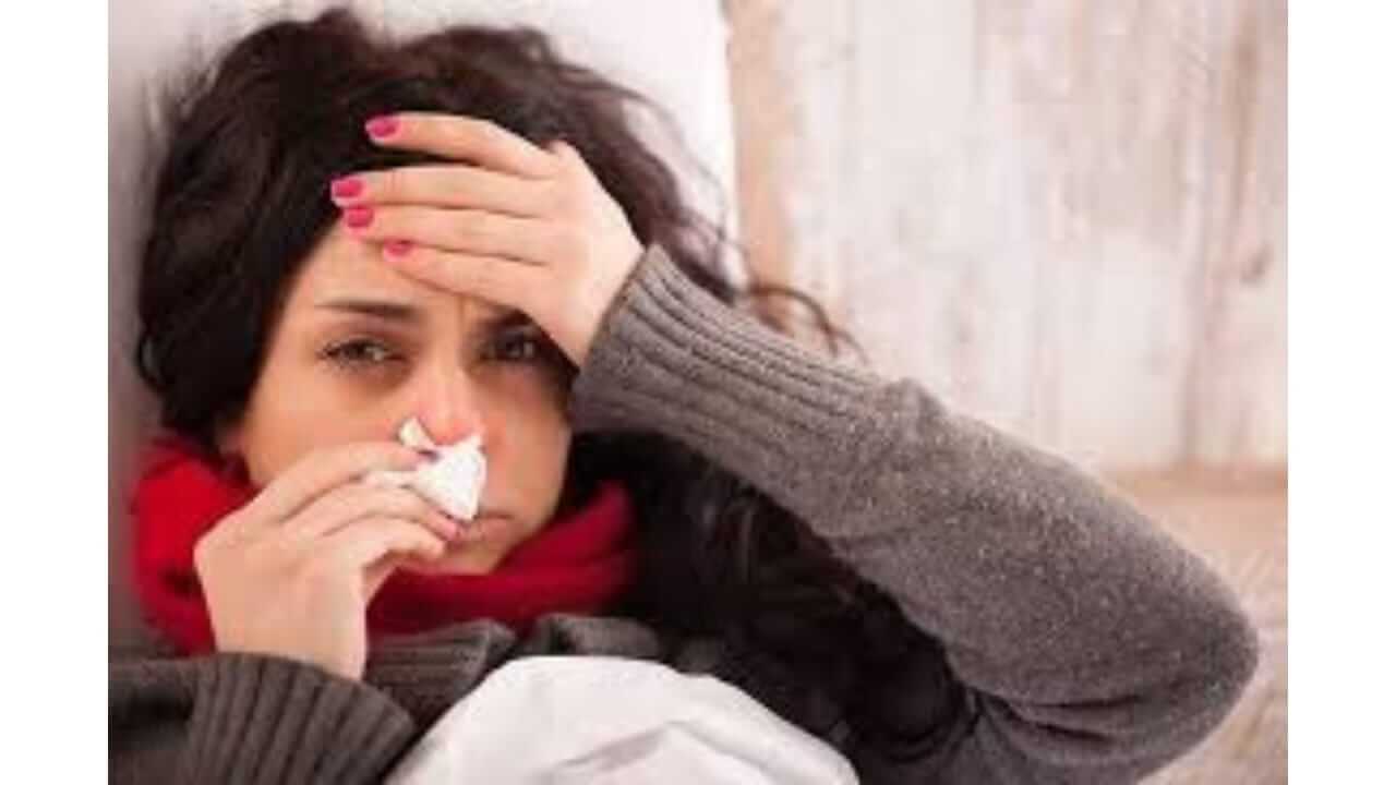 बदलत्या ऋतूत सर्दी-खोकल्याचा त्रास होतोय? तर मग ‘हे’ घरगुती उपाय करून पहा