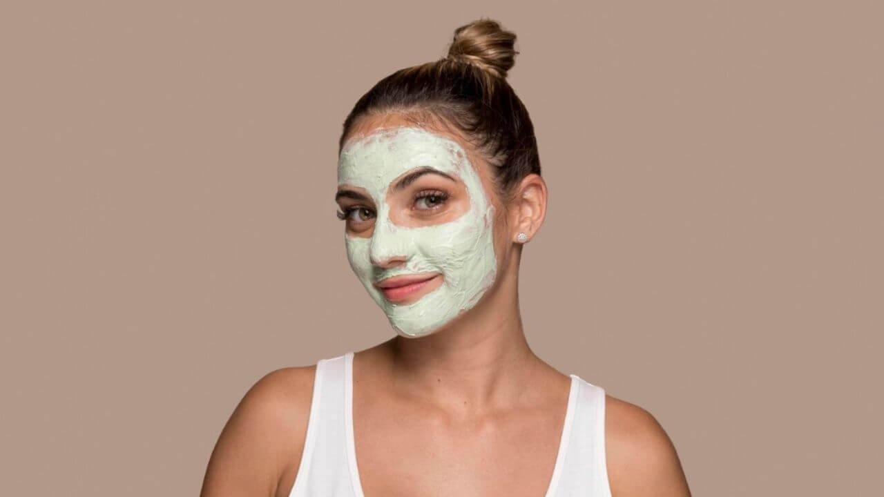 उन्हाळ्यात चेहऱ्यावर लावा पुदिन्याची पाने, जाणून घ्या फायदे आणि वापरण्याची पद्धत