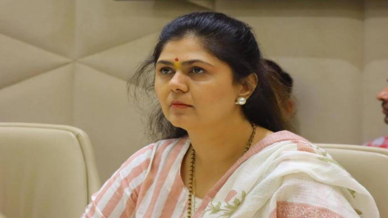प्लास्टिकचा वापर केला नाहीतर पुढच्या पिढीसाठी चांगले जीवन मिळेल, मंत्री पंकजा मुंडे यांचा विश्वास