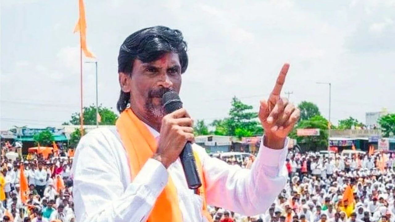 मनोज जरांगेंना लोकप्रतिनिधींचा पाठिंबा; आतापर्यंत पाठिंबा दिलेल्या आमदार आणि खासदारांची नावे जाणून घ्या!