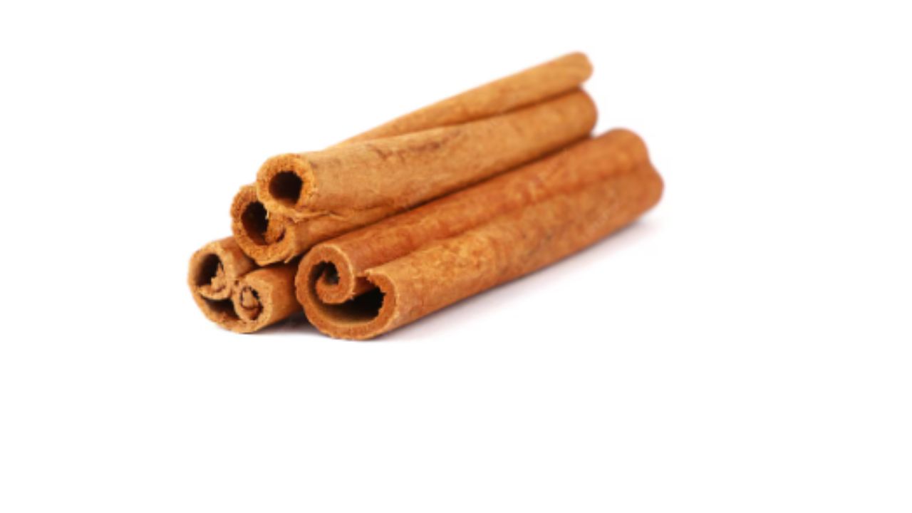 दालचिनीसोबत खा फक्त ‘हा’ एक पदार्थ, वेगाने कमी होईल वजन, वाढेल रोगप्रतिकारक शक्ती