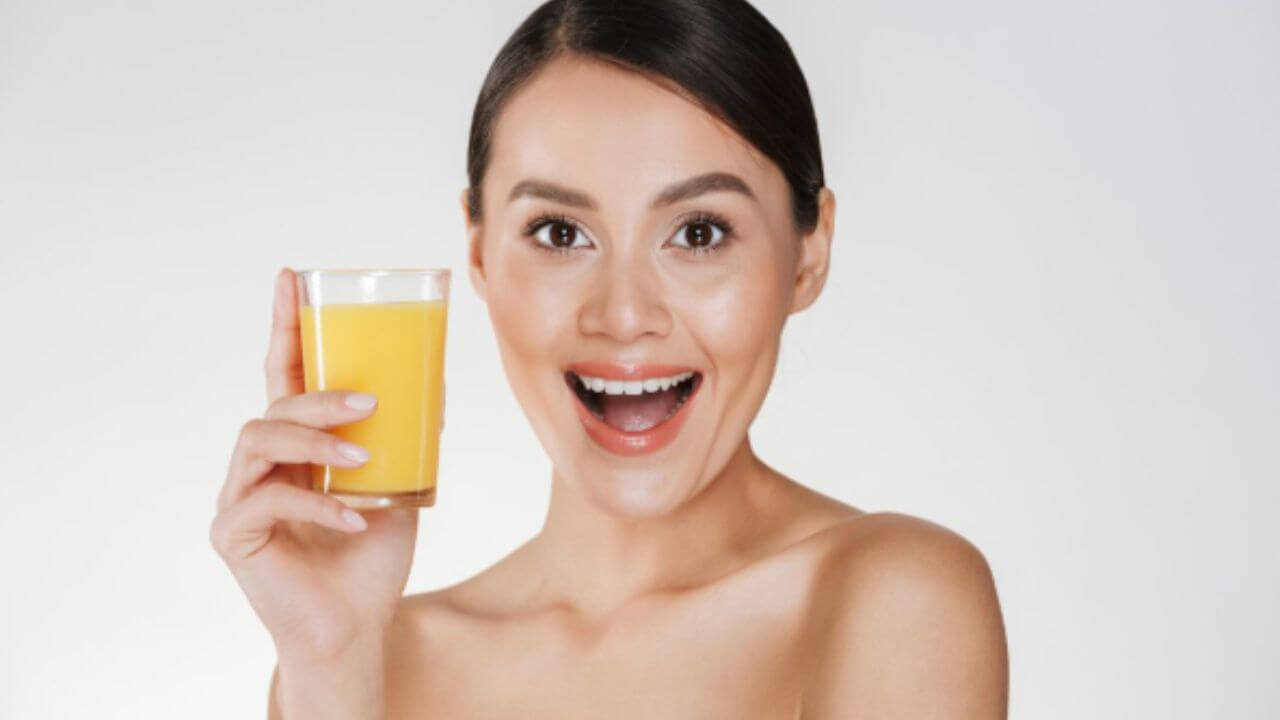 चेहऱ्यावर नैसर्गिक चमक आणण्यासाठी रोज प्या ‘हे’ ३ पैकी १ डिटॉक्स ड्रिंक, आठवड्यात दिसेल फरक