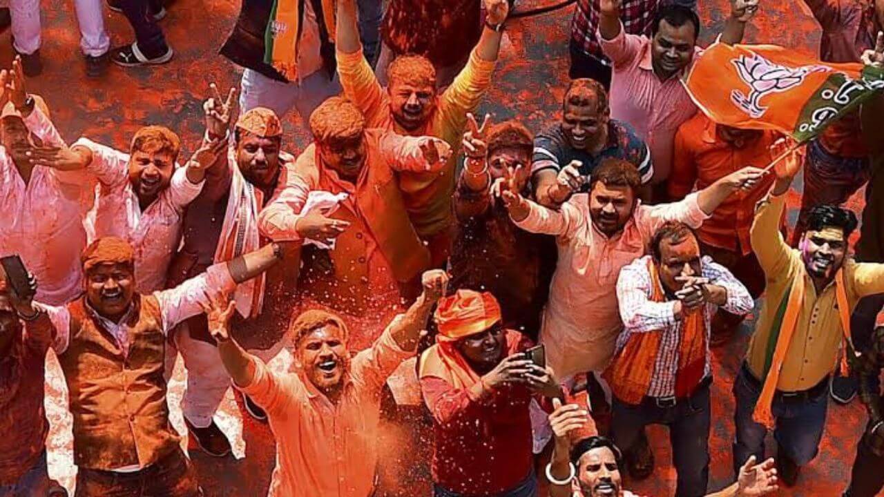 Nagaradhyaksha Winning Candidates : महाराष्ट्रातील विजयी नगराध्यक्षांची यादी; एका Click वर जाणून घ्या