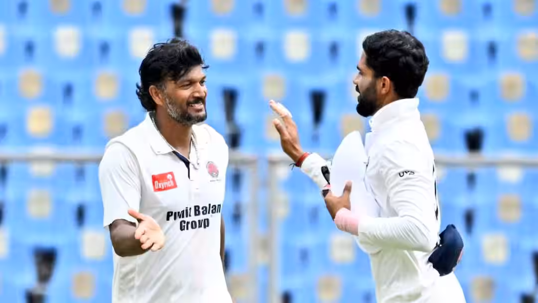 जलज सक्सेनाने ५०० विकेट्सचा टप्पा पार केला; देशांतर्गत क्रिकेटमधील सर्वात जबरदस्त ऑलराऊंडर, ७ हजार धावाही नावावर