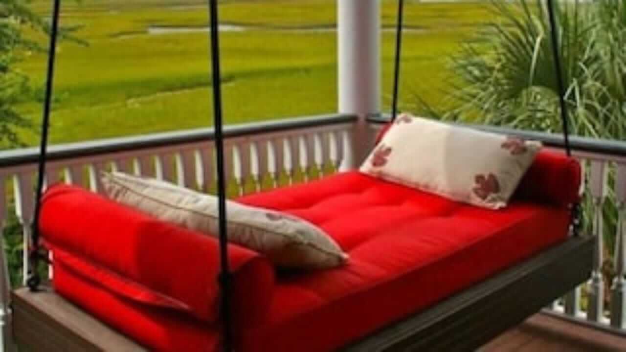 Vastu Tips : घरातील झोपाळा या दिशेला असणं शुभ, जाणून घ्या योग्य दिशा…