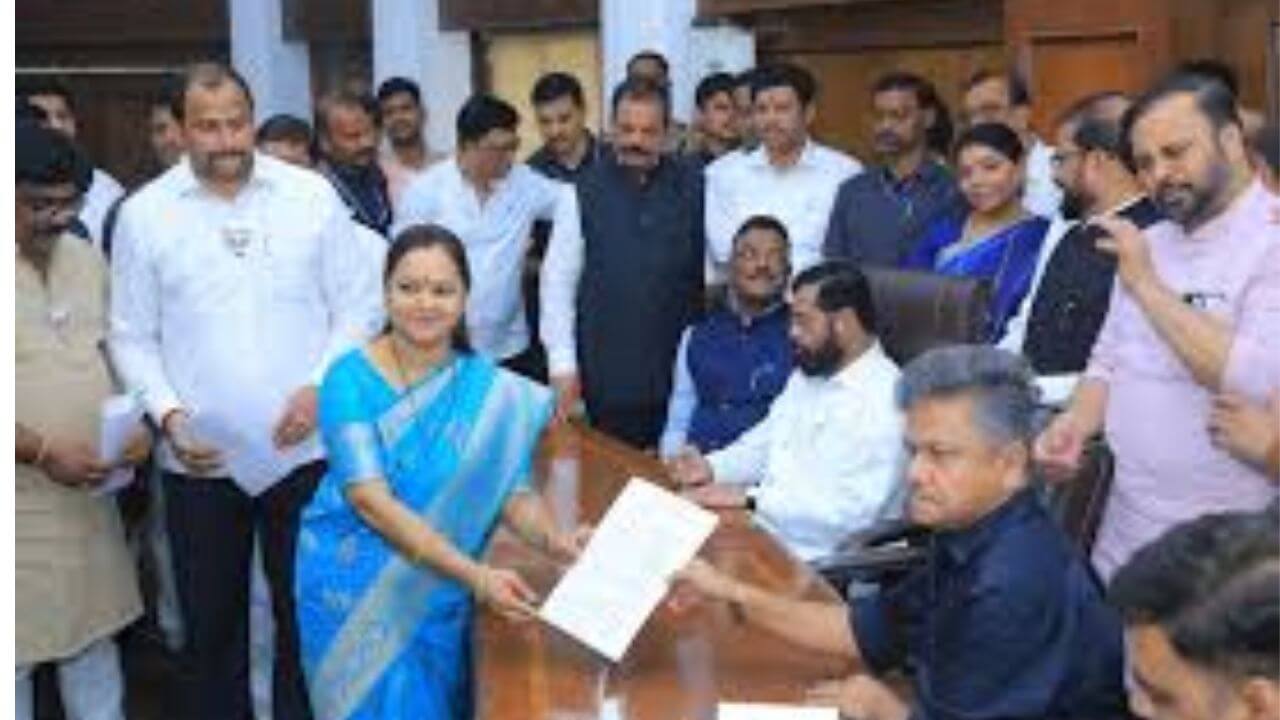 ठाण्याच्या महापौर पदी शिंदे सेनेच्या शर्मिला पिंपळोलकर बिनविरोध, उपमहापौरपद भाजपकडे